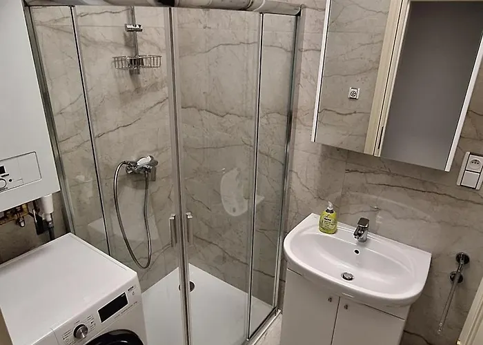 Center Thomas No3 Apartment *