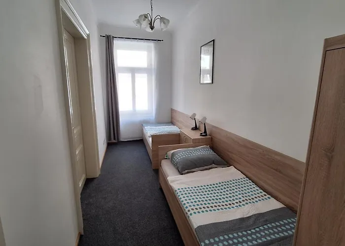 Apartment Center Thomas No3