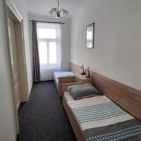 Apartment Center Thomas No3